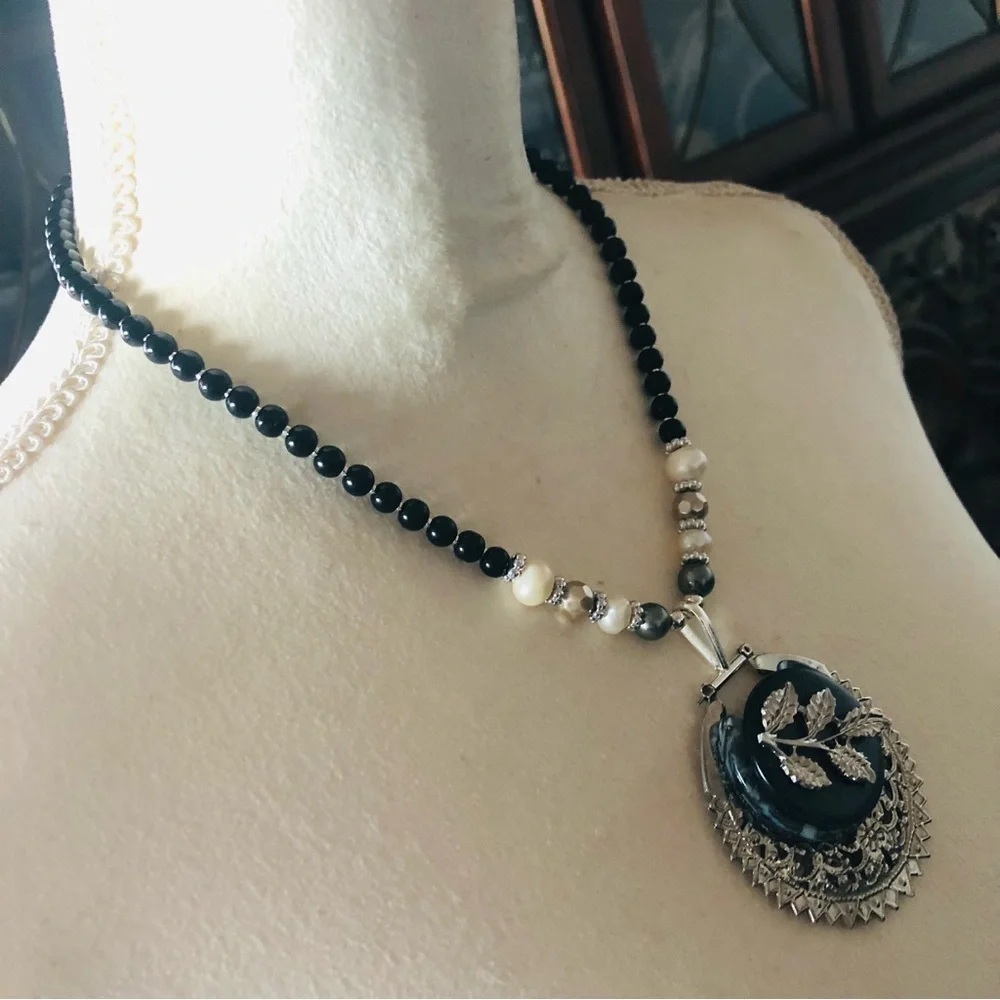 Handcrafted repurpose filigree leaf pendant Czech glass Pearl necklace